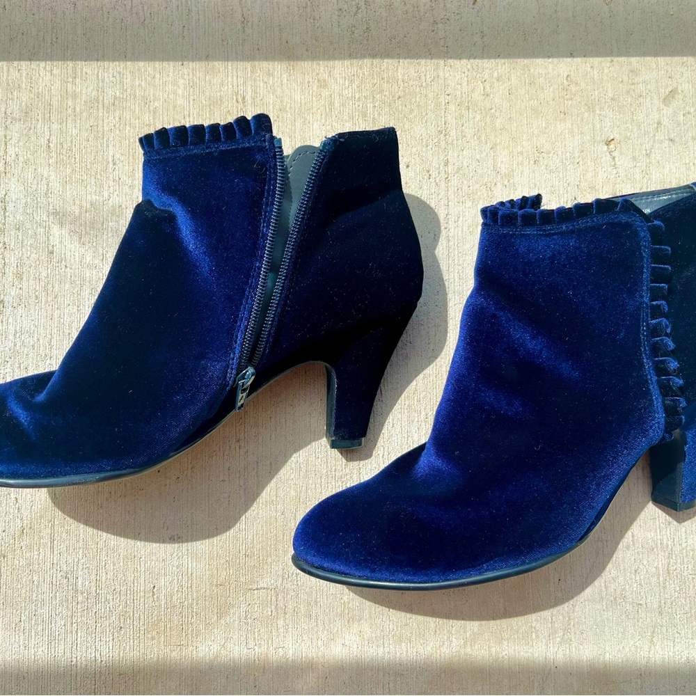 Unique Blue Velvet Ankle Booties - Picture 3 of 6